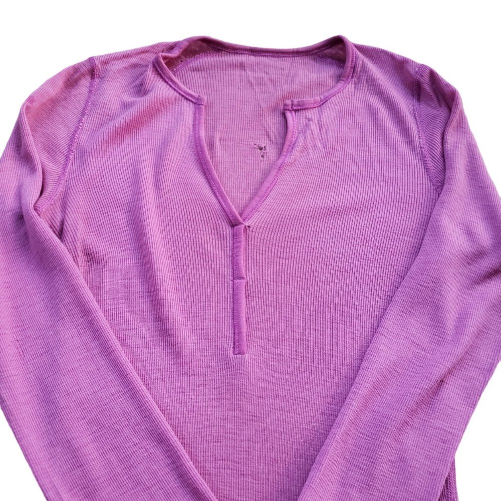 Icebreaker Henley Baselayer Shirt Women's Small Hot Pink Flaw
